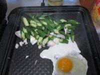 秋葵黑椒酱牛排的做法步骤12