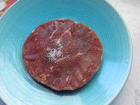 秋葵黑椒酱牛排的做法步骤3