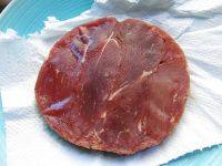 秋葵黑椒酱牛排的做法步骤2