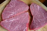 香煎牛排面包片的做法步骤1