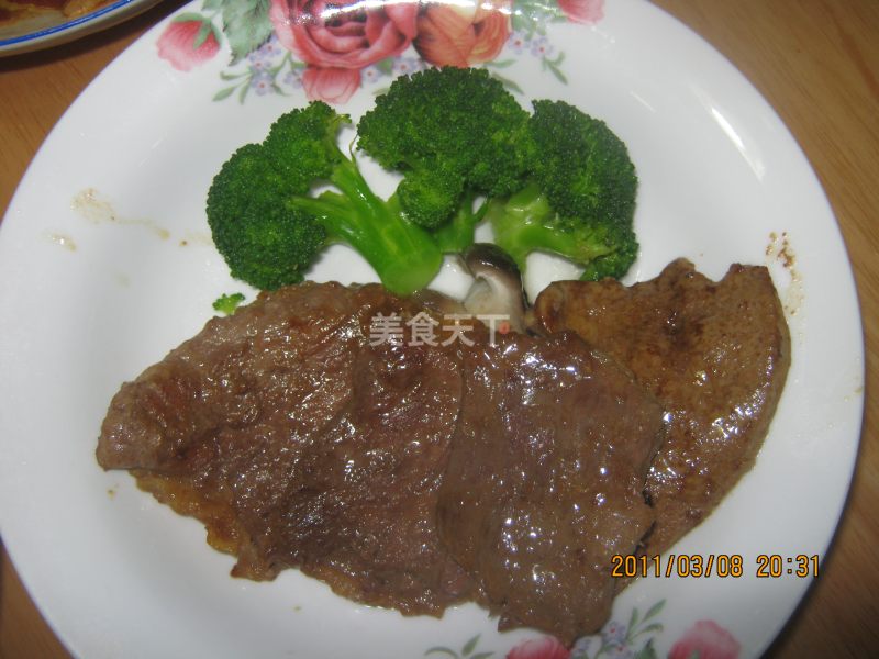 亲子烤上脑牛排的做法