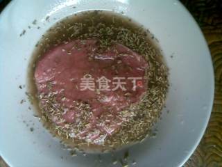 我的午餐--香煎牛排和番茄牛肉意大利面的做法步骤：1