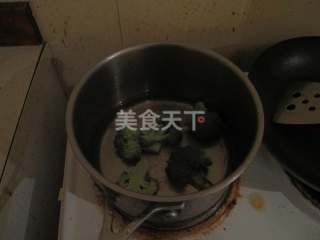 【香煎牛排】的做法步骤：12