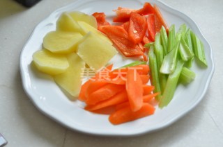 简单三步吃上脑牛排--极简版黑椒上脑牛排的做法步骤：3