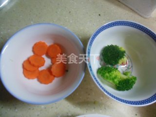 上脑牛排意面套餐的做法步骤：2