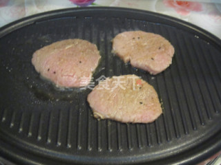 【亨博电热烧烤炉试用报告】---美味牛排宅家享用的做法步骤：7