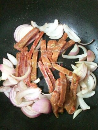 牛肉粉丝的做法步骤：3