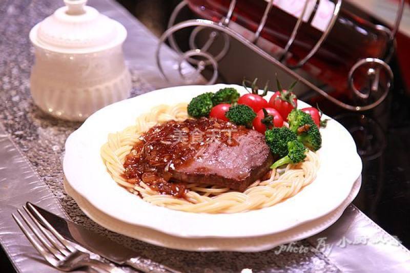 牛排意面的做法