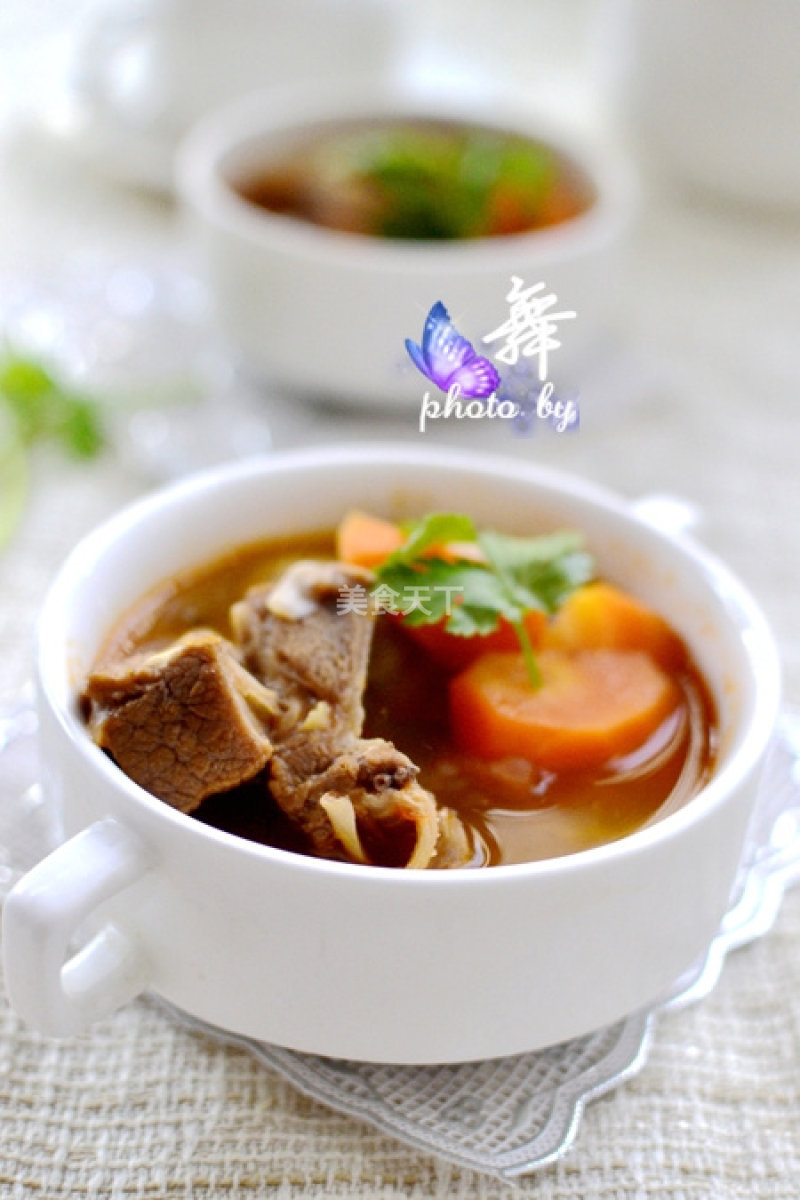 【番茄焖牛排骨】的做法