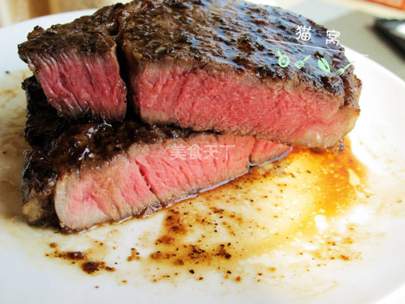 红酒黑椒肉眼牛排的做法