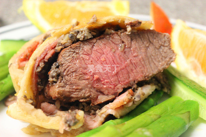 好吃到爆的“山寨”惠灵顿牛排的做法