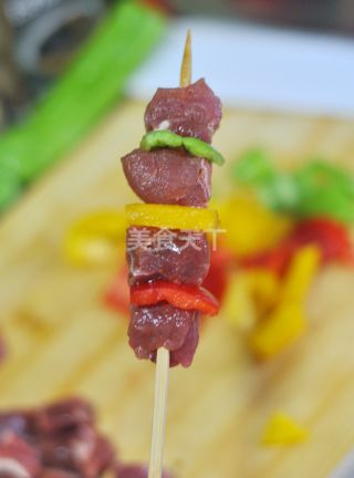 彩椒牛肉串的做法步骤：3
