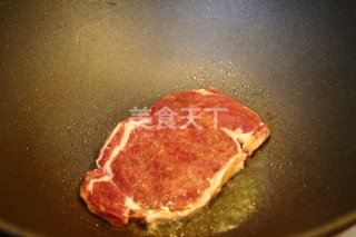 上脑牛排意大利面的做法步骤：3