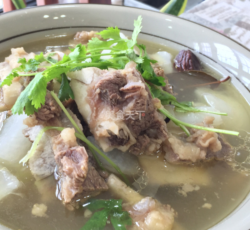 牛排骨清炖白萝卜的做法