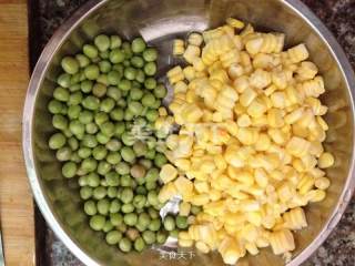 松仁玉米牛排的做法步骤：1