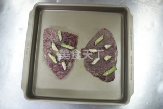 红酒烤上脑牛排的做法步骤：4