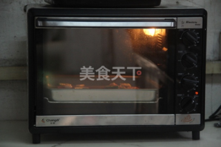 红酒烤上脑牛排的做法步骤：5