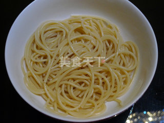 牛排意面的做法步骤：2