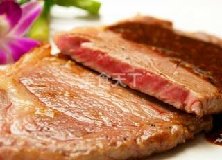 烤牛排的做法步骤：4