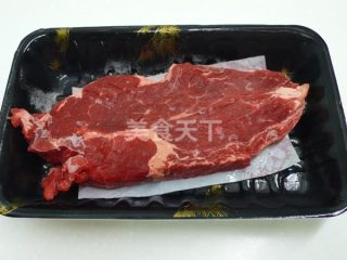 孜然牛肉丁炒甜豆  ★口口牛排 3的做法步骤：9