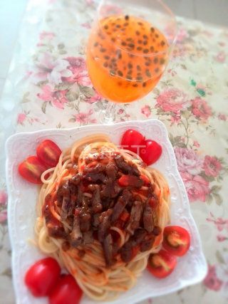 牛排意粉+百香果汁【子璇家】的做法步骤：3