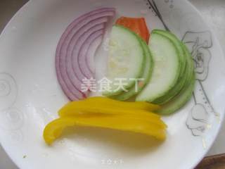 黑椒沙拉牛排的做法步骤：4