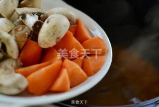 【番茄焖牛排骨】的做法步骤：8