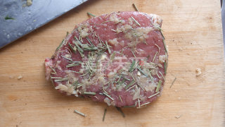 迷情菲力牛排的做法步骤：5