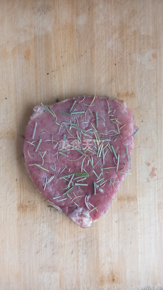 迷情菲力牛排的做法步骤：2