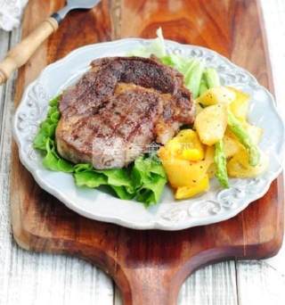 娇嫩多汁之黑椒牛排的做法步骤：7