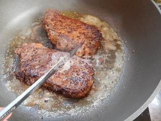 黑椒上脑牛排的做法步骤：13