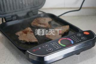 黑椒菲力牛排的做法步骤：6