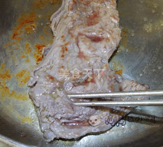 不锈钢平底锅也能煎出美味西冷牛排，悄悄告诉你小秘诀哦的做法步骤：9