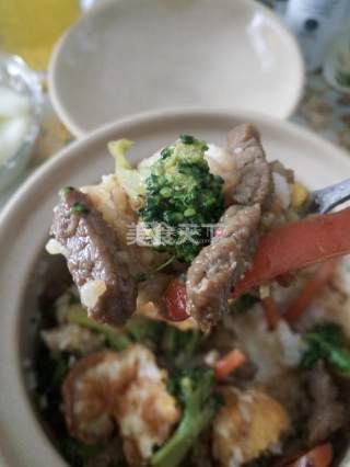 砂锅牛柳焖饭的做法步骤：15