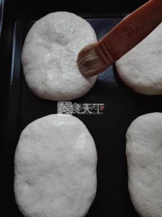 帕尼尼牛排三明治的做法步骤：7