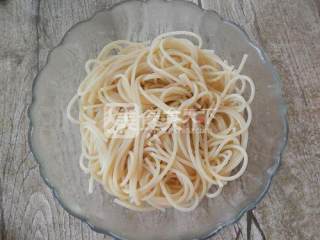 黑椒菲力牛排意面的做法步骤：7