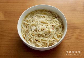 螺蛳粉汉堡我猜你绝对没吃过！的做法步骤：4