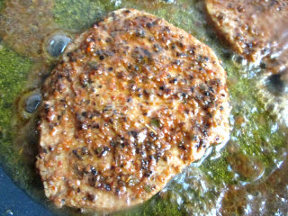 自己在家做芝加哥上脑牛排的做法步骤：8