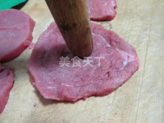 自己在家做芝加哥上脑牛排的做法步骤：2