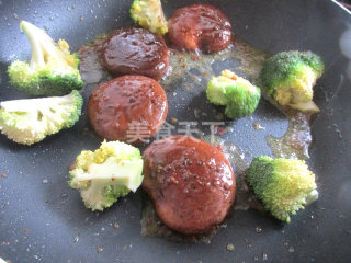 自己在家做芝加哥上脑牛排的做法步骤：9