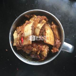 牛肉一烧两食的做法步骤：6